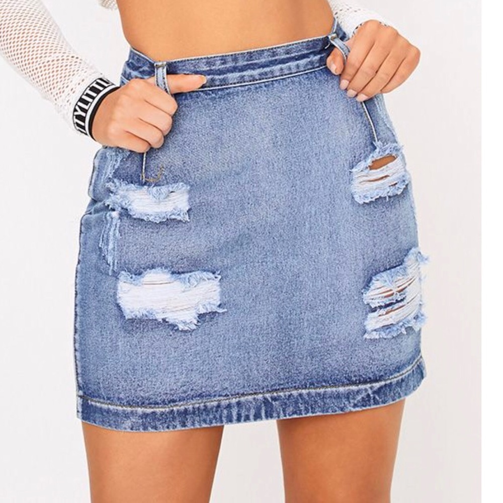 NEW! Denim skirt